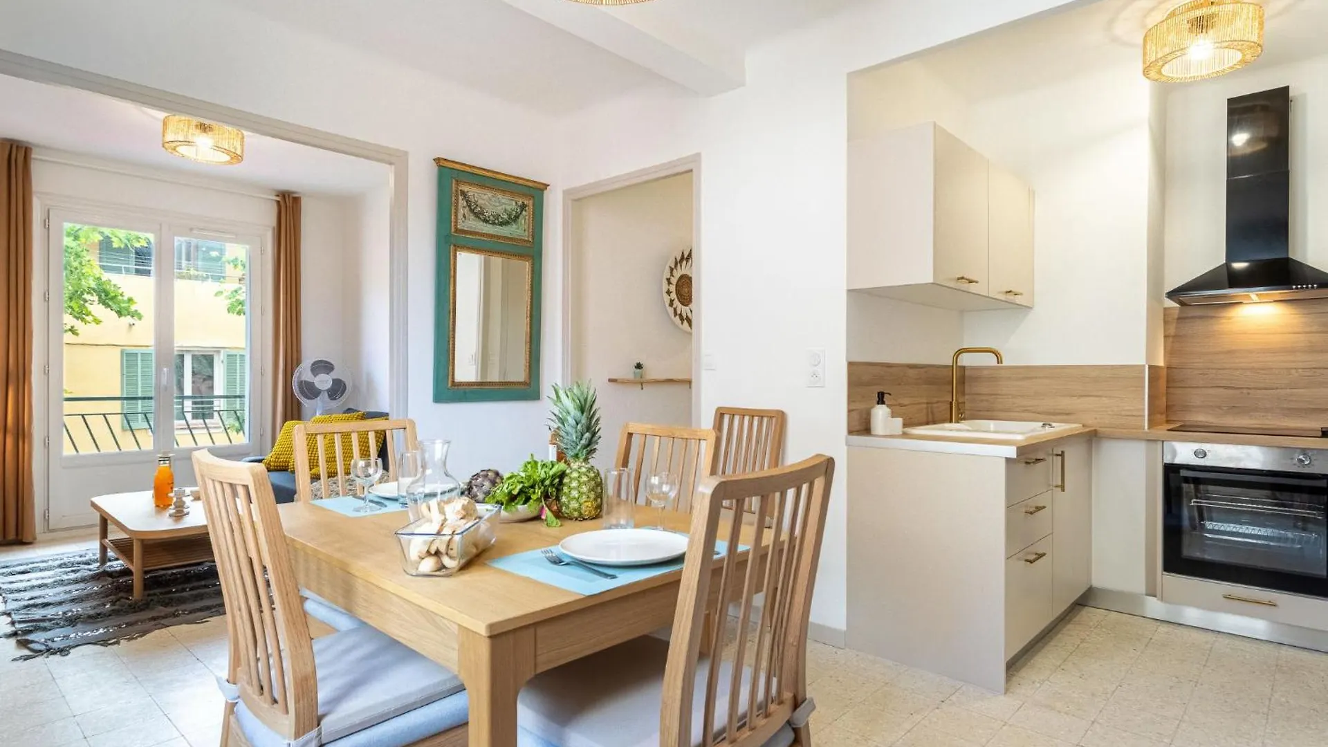 Apartment Le Coquillon By Interhome Sanary-sur-Mer